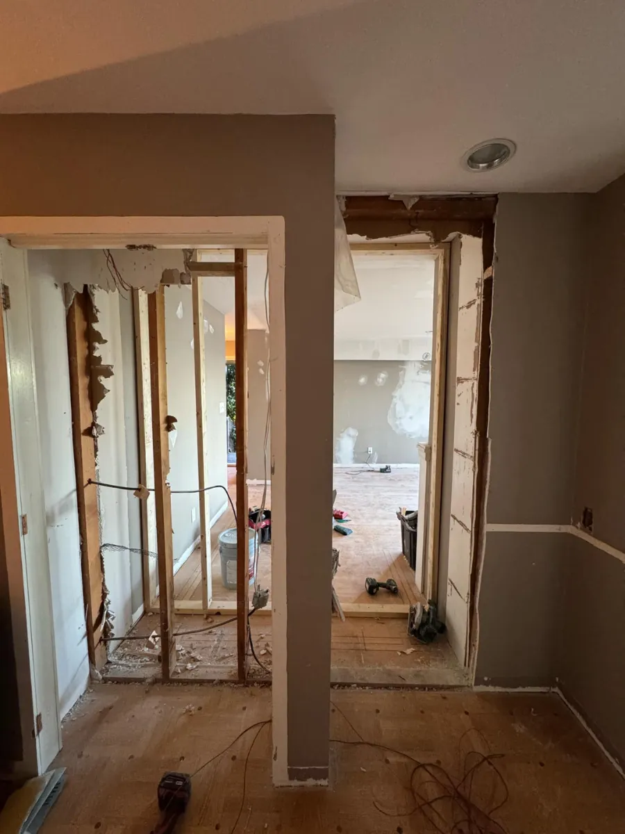 Laundry room before renovation